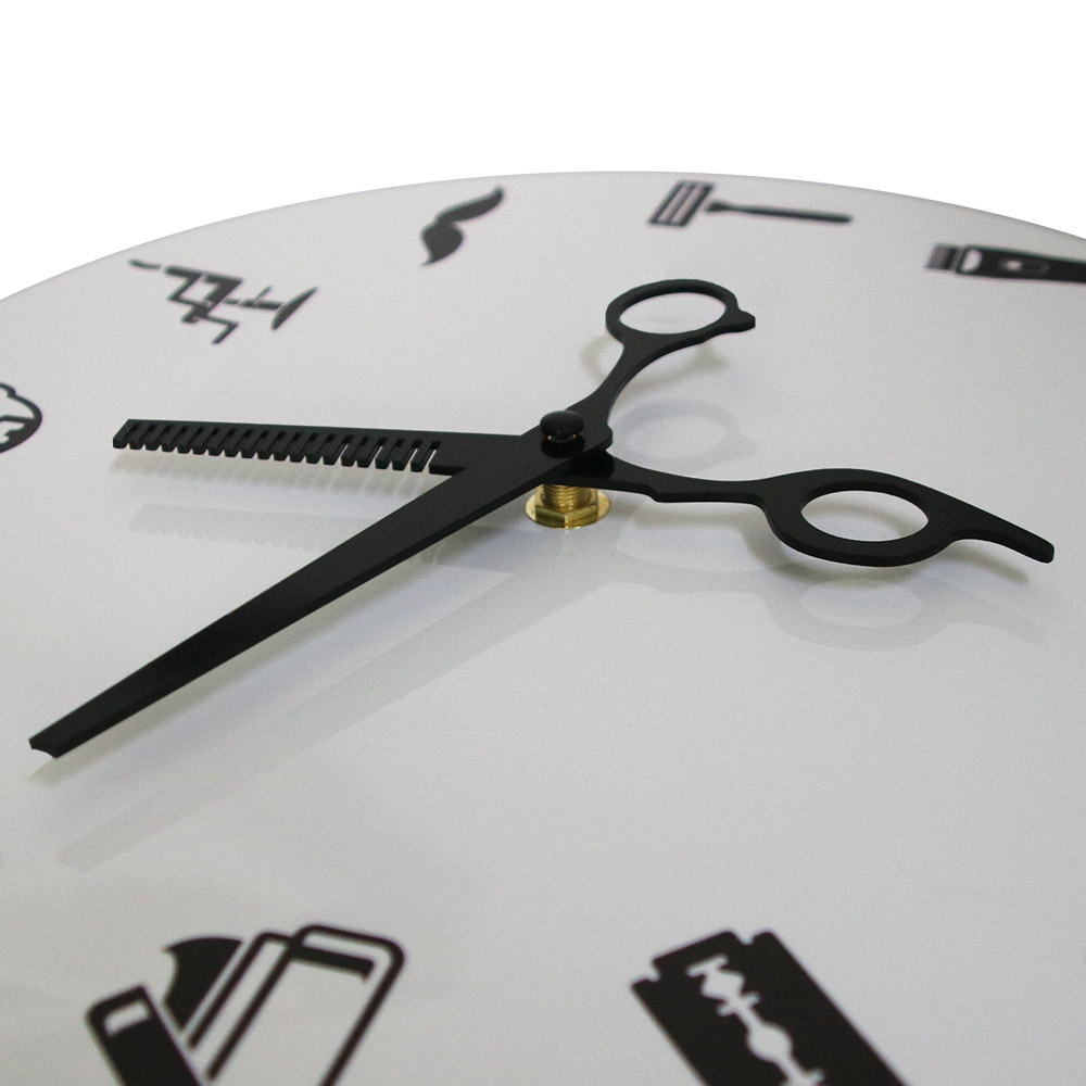 Barber Shop Wall Clock with Sc - Men'S Grooming Studio recension och pris